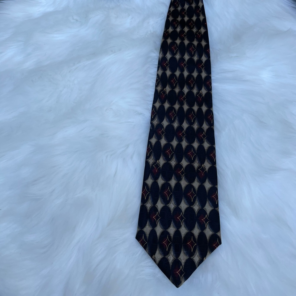🔹 XMI TIE
